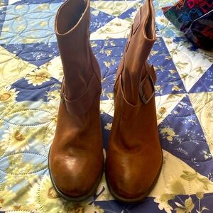 Lucky brand boots